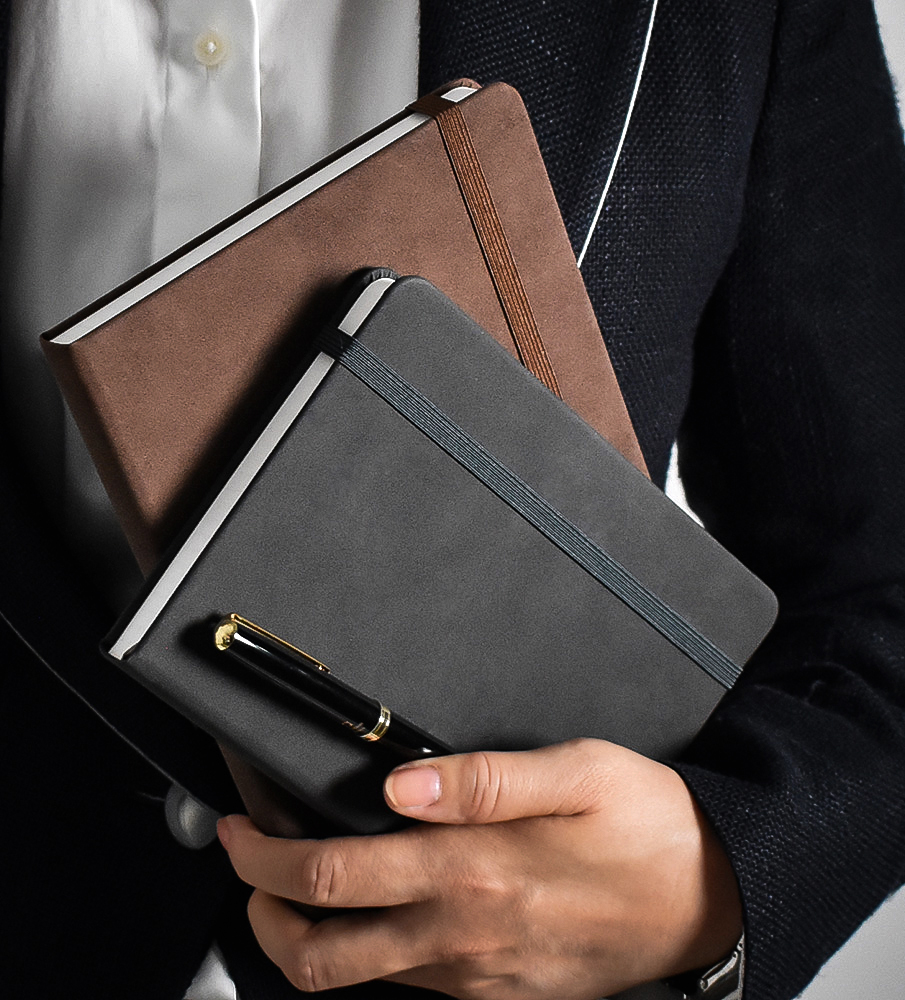 GRAVINO（グラヴィーノ）ハードカバーノート 名入れ可能